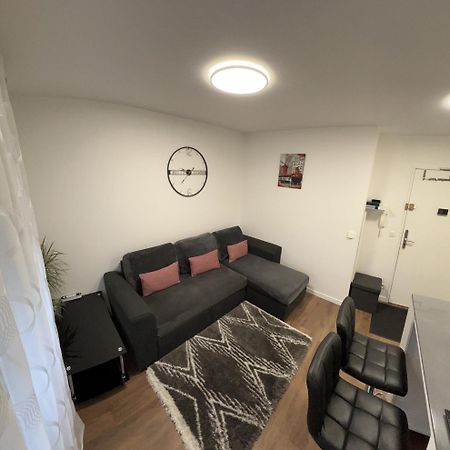 Апартаменти 2 Pieces Proche Du Centre Paris 15 Min Роні-су-Буа Екстер'єр фото